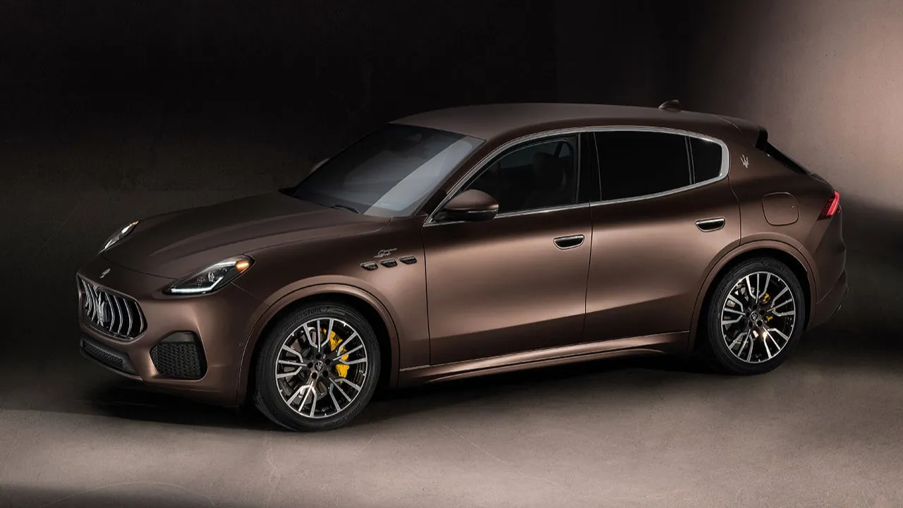 Maserati_Grecale_GT_7_8_ANT
